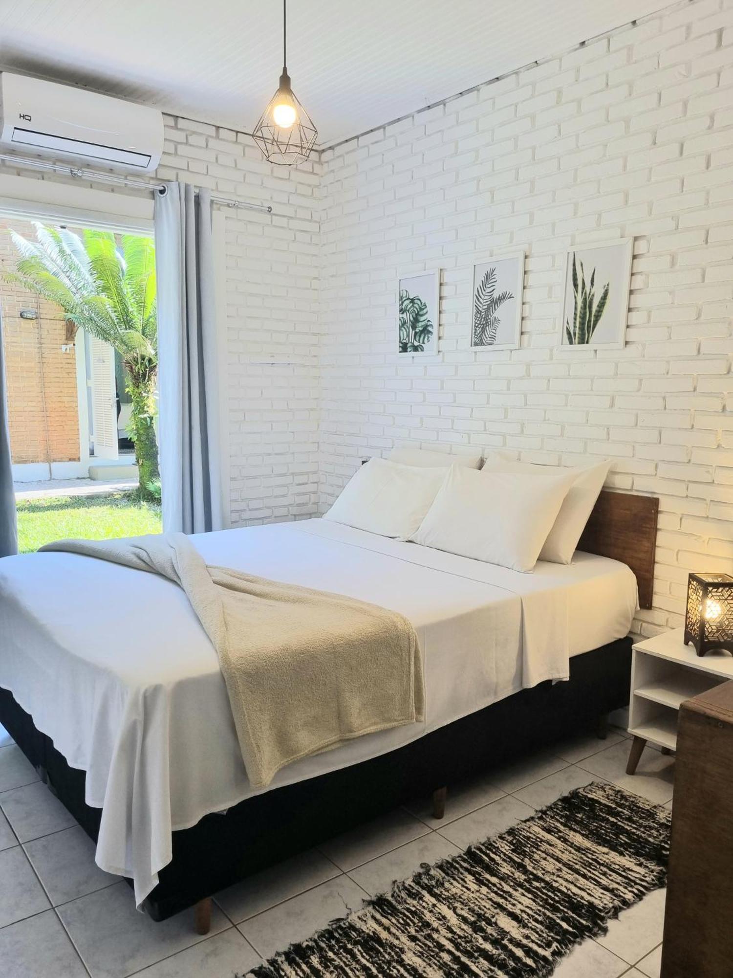 Yabas Guest house *